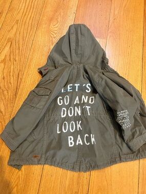 Zara Boys 5 years green jacket parka light